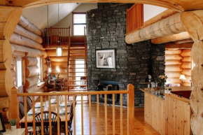 Cedar Crest Lodge Lake on the Mountain Resort